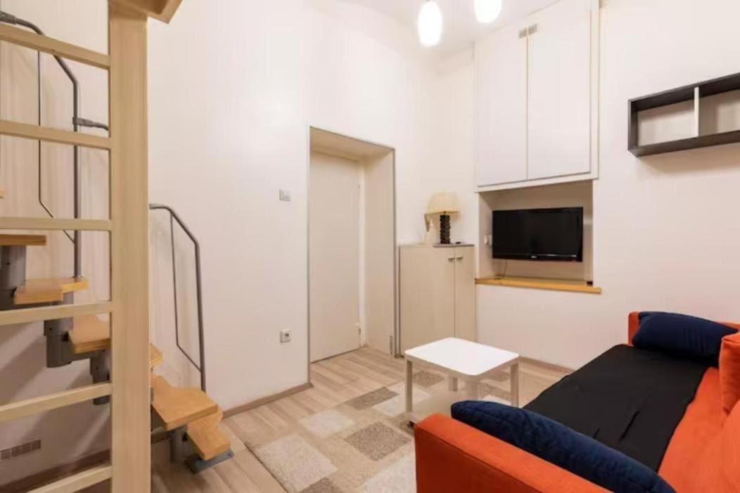 Zagreb Bunker At Main Square Apartment Luaran gambar