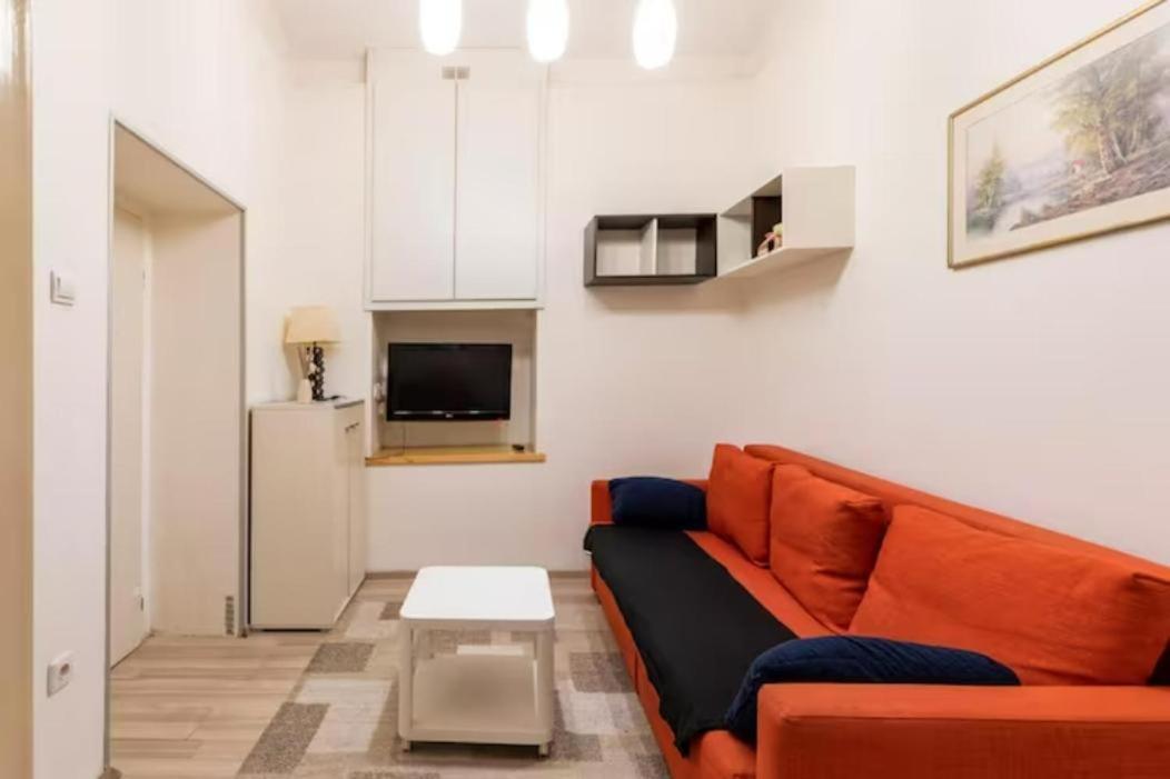 Zagreb Bunker At Main Square Apartment Luaran gambar